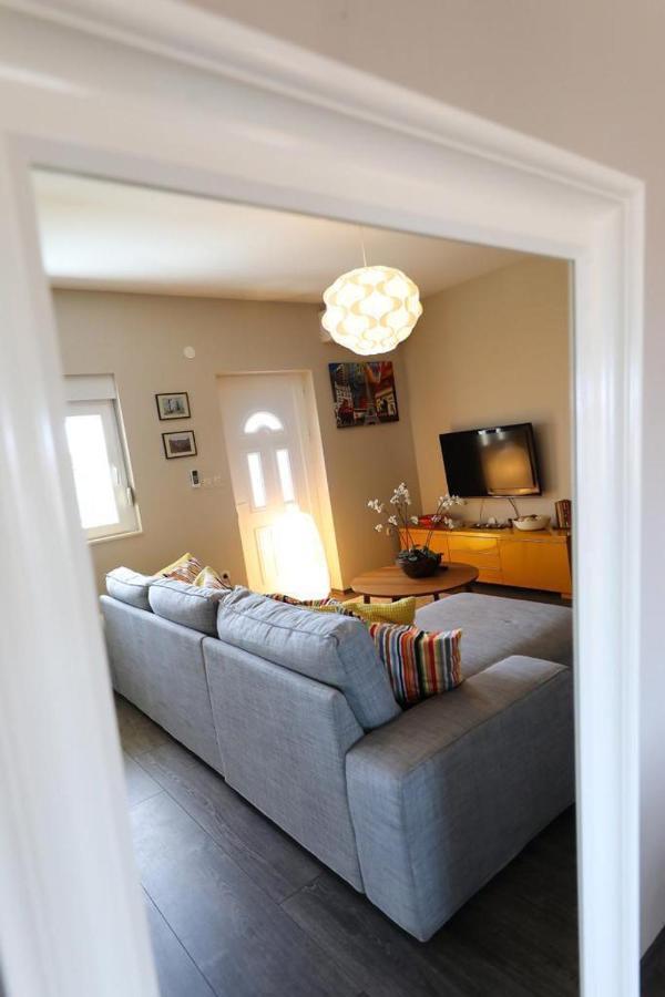 Luxury Apartment Rougemarin Pakoštane Exteriör bild